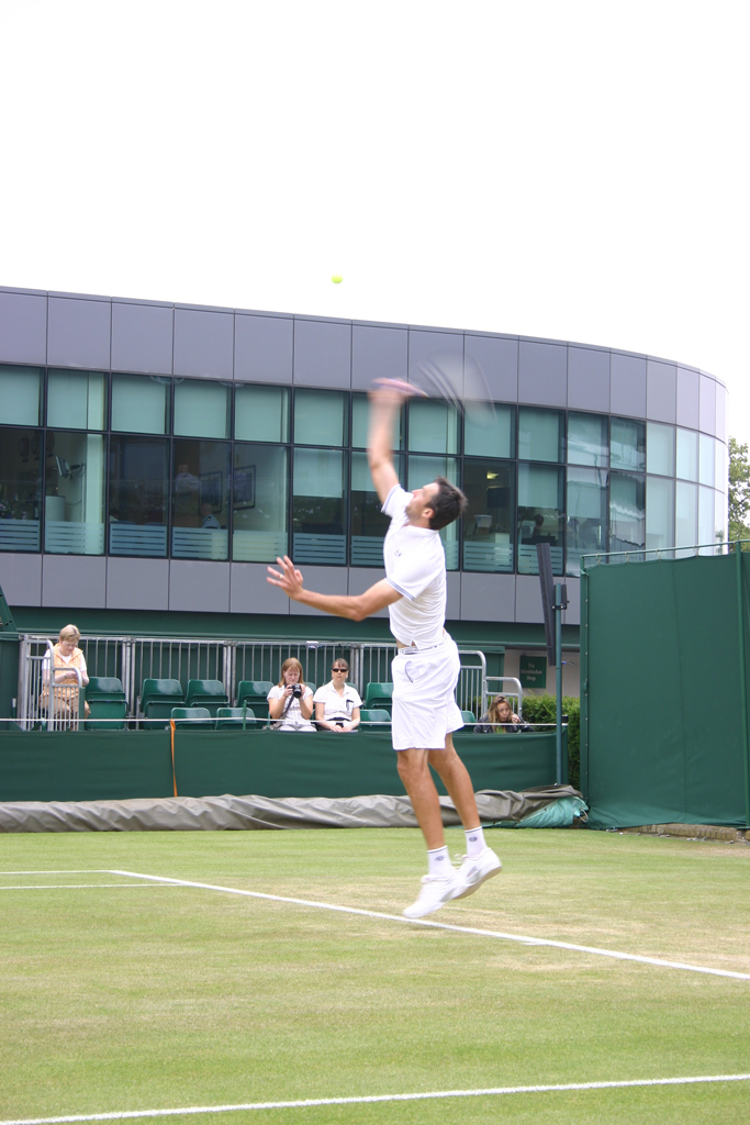 Ivo serving practice